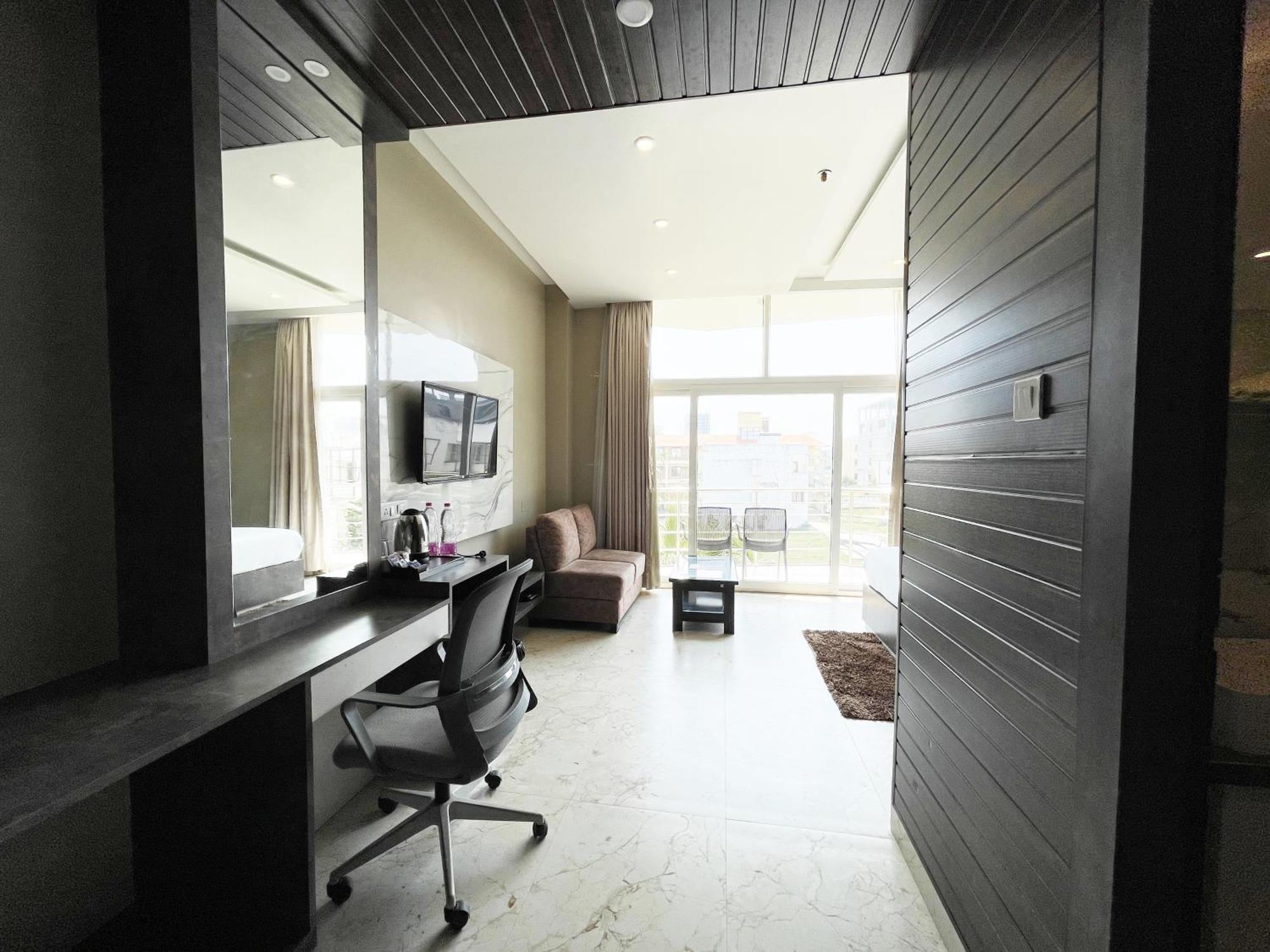 Hotel Tbs In Purî Extérieur photo