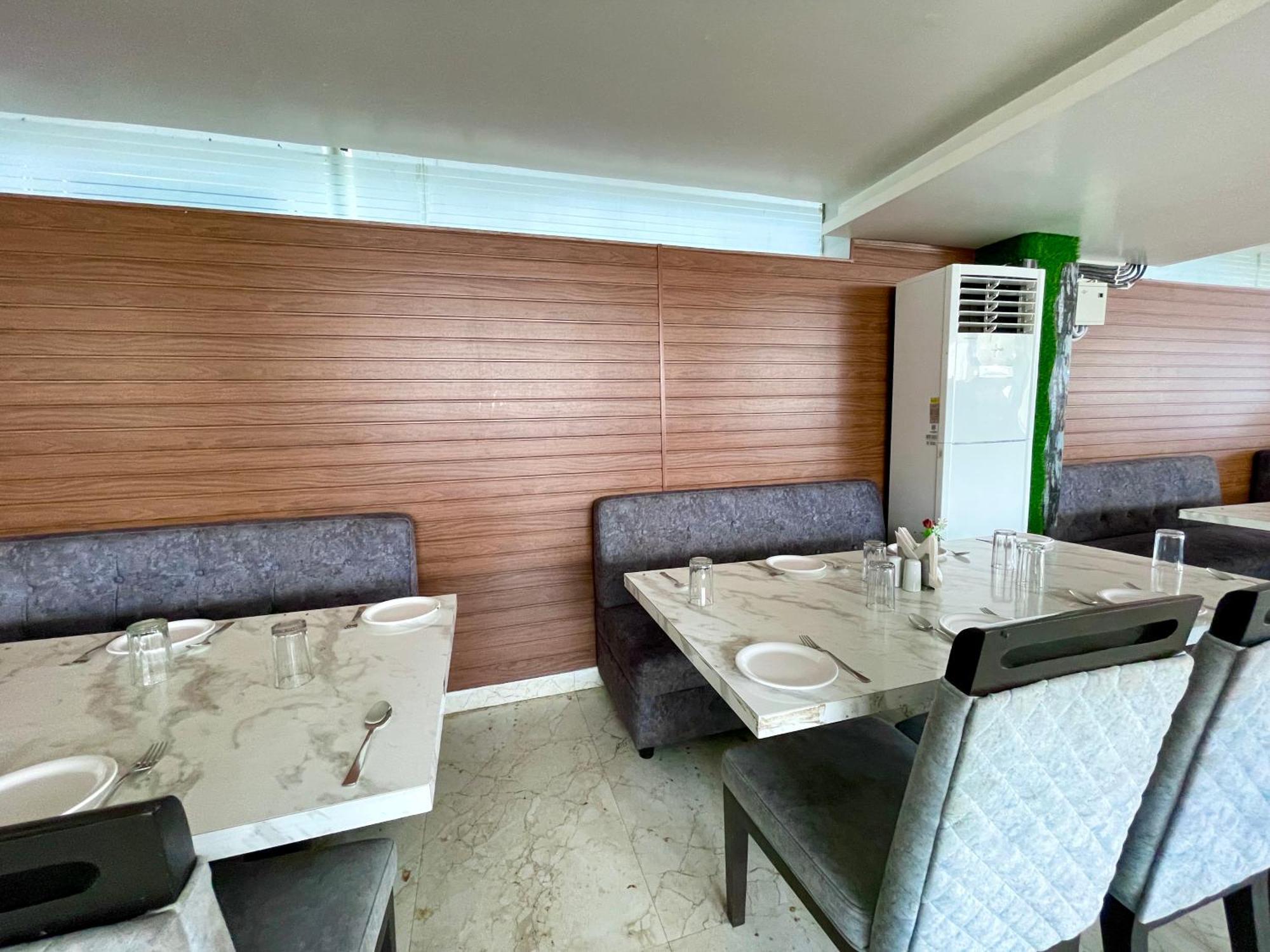 Hotel Tbs In Purî Extérieur photo