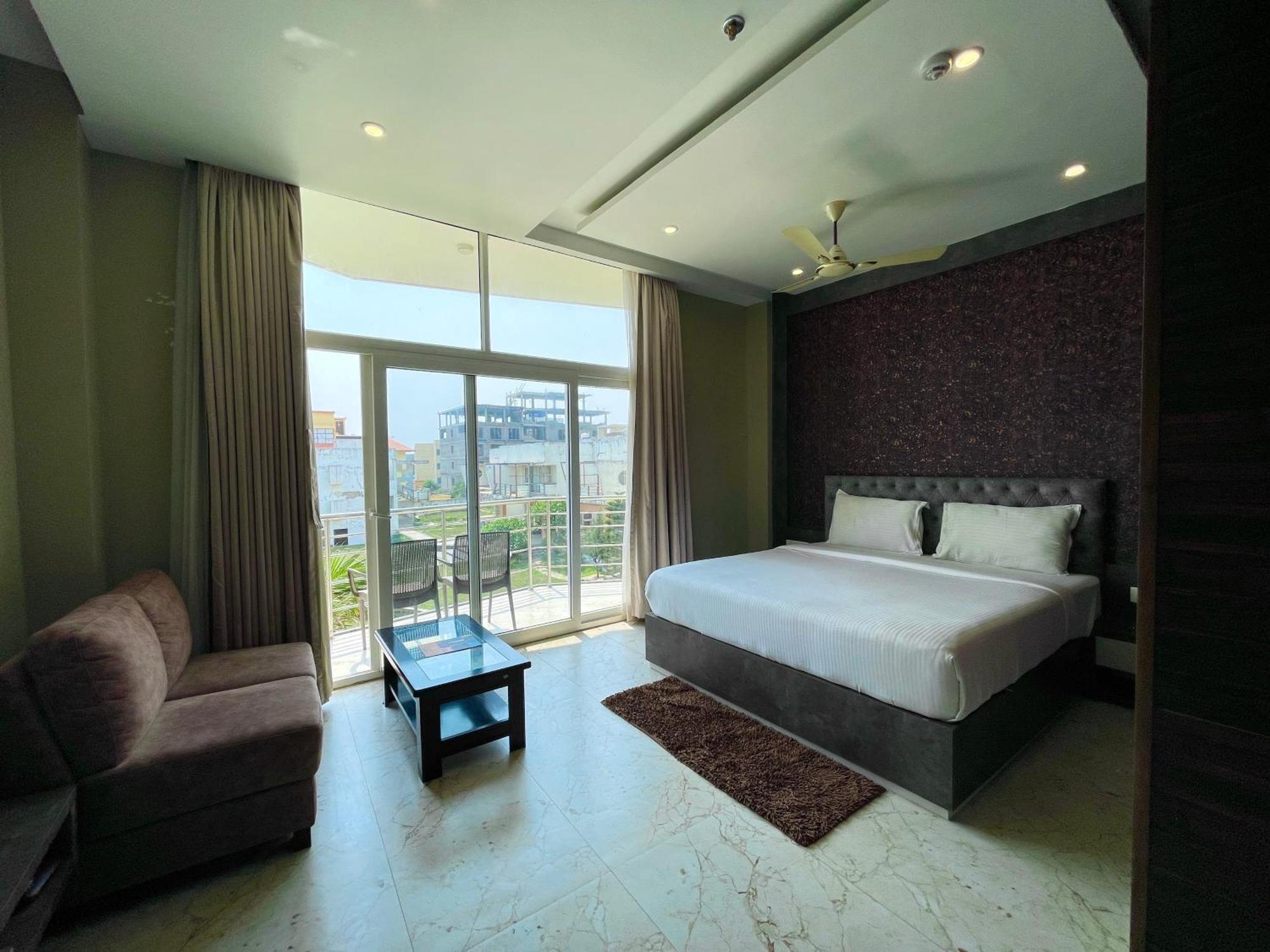 Hotel Tbs In Purî Extérieur photo